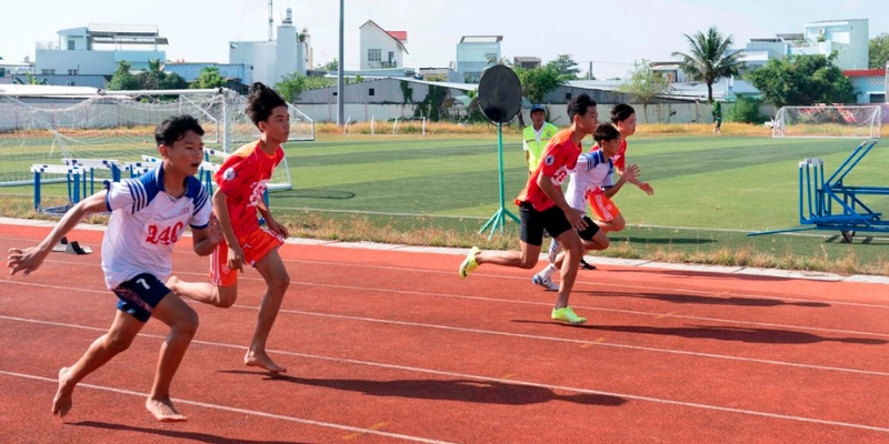 Lợi Ích Của Điền Kinh Với Trẻ Em